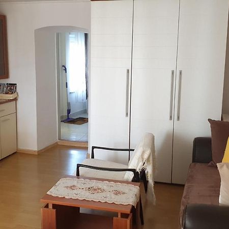 פונאנט Apartman Dinka מראה חיצוני תמונה