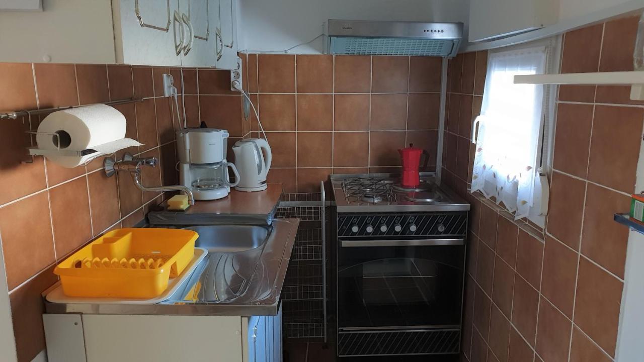 פונאנט Apartman Dinka מראה חיצוני תמונה